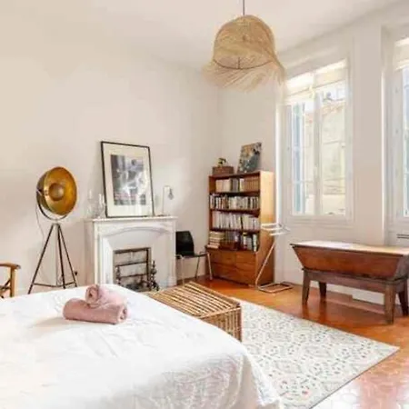 Luminous 92m2 8mn Palais Apartamento